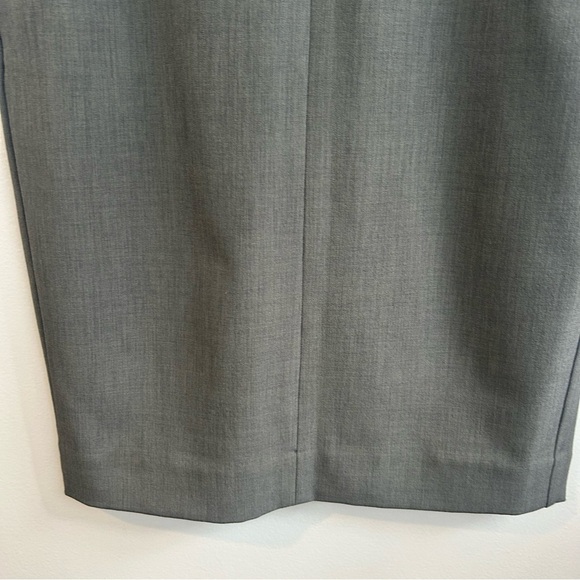 MM Lafleur Grey Cap Sleeve Classic Midi Sheath Dress Size 2 - Picture 9 of 12